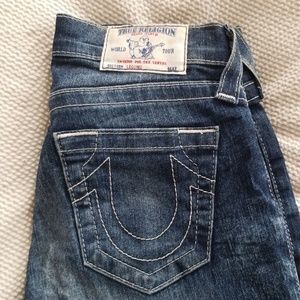 True Religion distressed legging jean